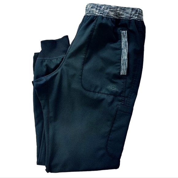 Dickies Pants - Dickies Cargo Black Joggers With Pocket's Women's Size Medium